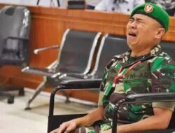 Divonis Penjara Seumur Hidup, 2 Oknum Anggota TNI Terdakwa Kurir Sabu Menangis Histeris