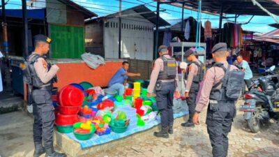 Cegah Aksi Premanisme, Tim URC Polres Lhokseumawe Patroli di Pasar