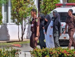 Kajari Aceh Utara Kembali Eksekusi Cambuk 6 Terpidana Pelanggar Syariat Islam