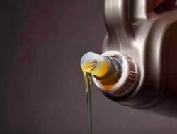 Waspadai Oli Palsu, Ini Perbedaan Oli Palsu dan Asli!