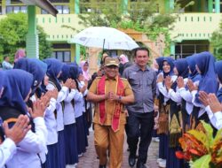Apresiasi Panen Karya Guru Penggerak Angkatan 8, Pj Bupati Lantunkan Puisi