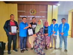 Kolaborasi Peduli Palestina, MER-C Beri Penghargaan untuk PWI, IJTI, Unida, dan Bank Aceh