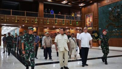 Menhan Prabowo Tinjau Pembangunan Gedung Main Hall di Akmil Magelang