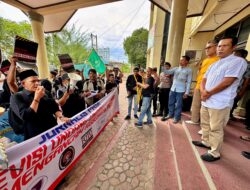 Puluhan Jurnalis Pase Gelar Aksi Tolak Revisi RUU Penyiaran