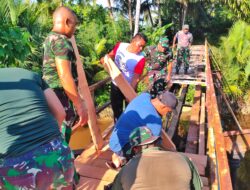 TNI Renovasi Jembatan, Akses Warga ke Lahan Pertanian Lebih Mudah