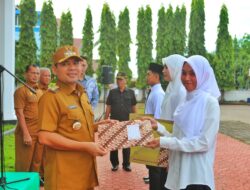 Wali Kota Lhokseumawe Serahkan SK 235 CPNS Formasi 2024