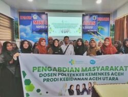 Tim PKM Poltekkes Kemenkes Aceh Latih Massage Effleurage dan Endorphin untuk Kader Posyandu