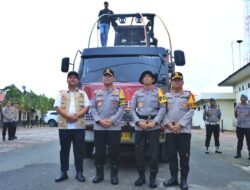 Bupati Aceh Utara Dampingi Wakapolri Tinjau Lokasi Banjir, Akses Warga Mulai Dibuka
