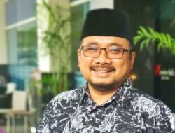 Menag Yaqut Larang Jamaah Haji Bawa Atribut Politik dan Organisasi selama Ibadah
