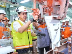 PT PIM Laksanakan Pengantongan Pupuk Urea Akhir Tahun 2023