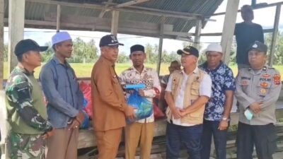 Bupati Aceh Utara Antar Bantuan Logistik untuk Korban Banjir Kemukiman Madan