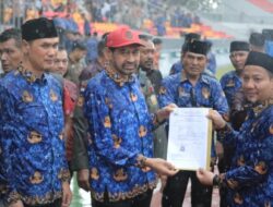 Mualem Wujudkan Harapan Honorer, 5.486 PPPK Paruh Waktu Resmi Diangkat