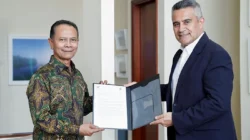Berjasa atas Proses Pembebasan Pilot Susi Air, Kasum TNI Terima Penghargaan dari Selandia Baru