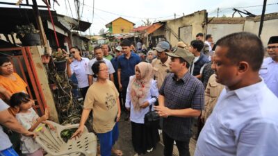 Walikota Lhokseumawe Tinjau Lokasi Kebakaran dan Sampaikan Duka Mendalam