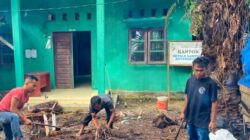 Masuk Musim Penghujan, Pemdes Ketangkuhan Bersihkan Lingkungan