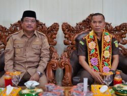 Pemkab Singkil Gelar Peusijuek Kajari Baru di Pendopo
