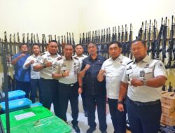 Kalapas Lhoksukon Cek Senpi yang Dititip di Gudang Polres Aceh Utara