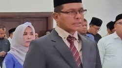 Ayah Wa Lantik Mansur, SE Jadi Kadis DLHK Aceh Utara